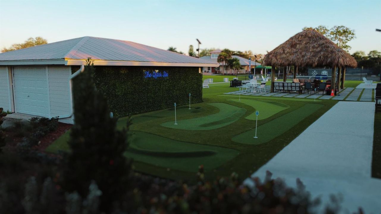 Quick Six Putt-Putt Golf