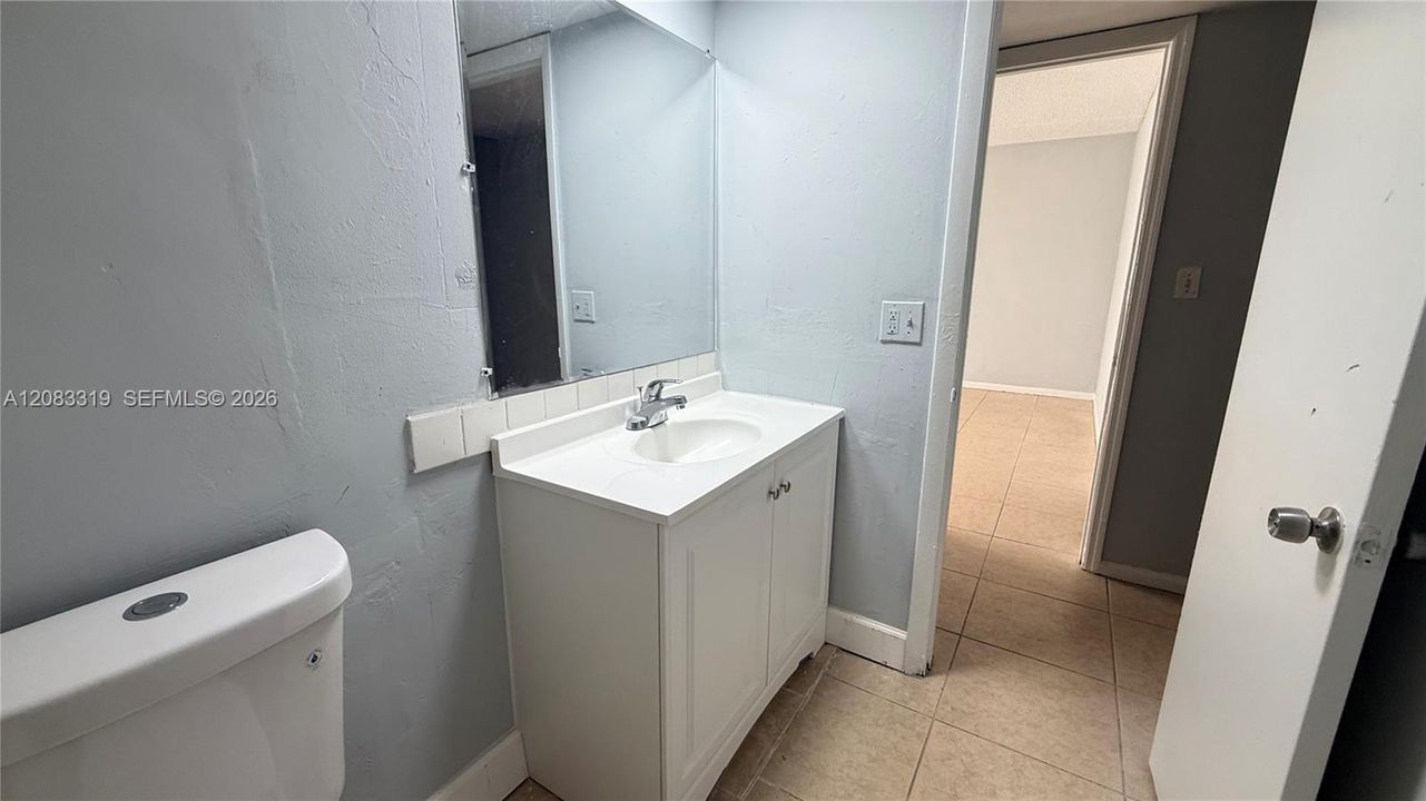 En Renta: $1,900 (2 camas, 2 baños, 35072 Pies cuadrados)