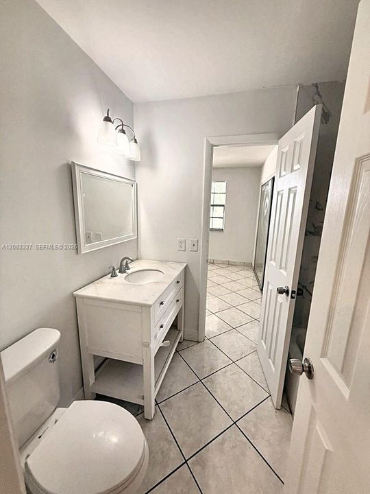 В аренду: $2,595 (2 спален, 1 ванн, 1260 Квадратных фут)