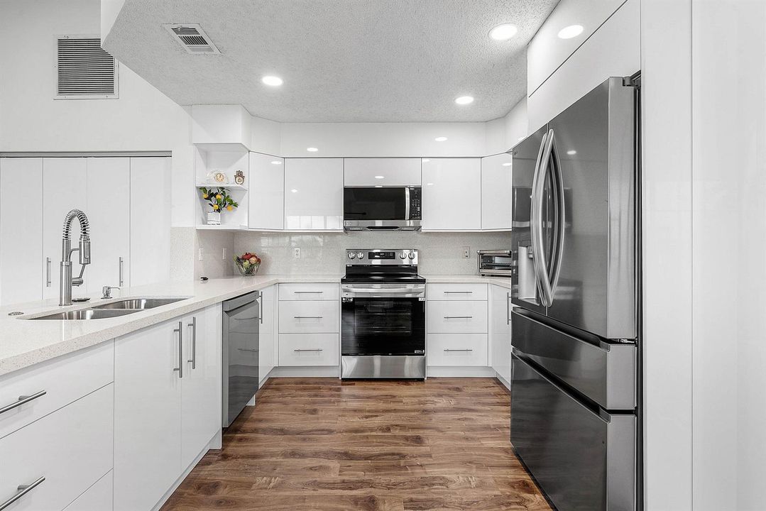 011-4830BrightonLakesBoulevard-BoyntonBe