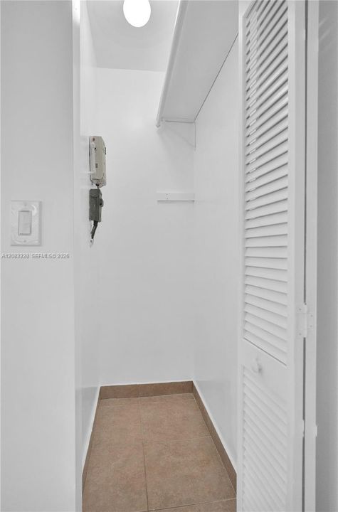 For Rent: $1,690 (0 beds, 1 baths, 450 Square Feet)
