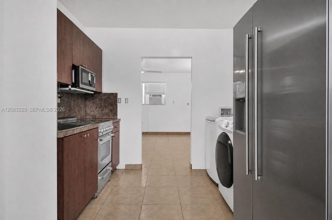 For Rent: $1,690 (0 beds, 1 baths, 450 Square Feet)
