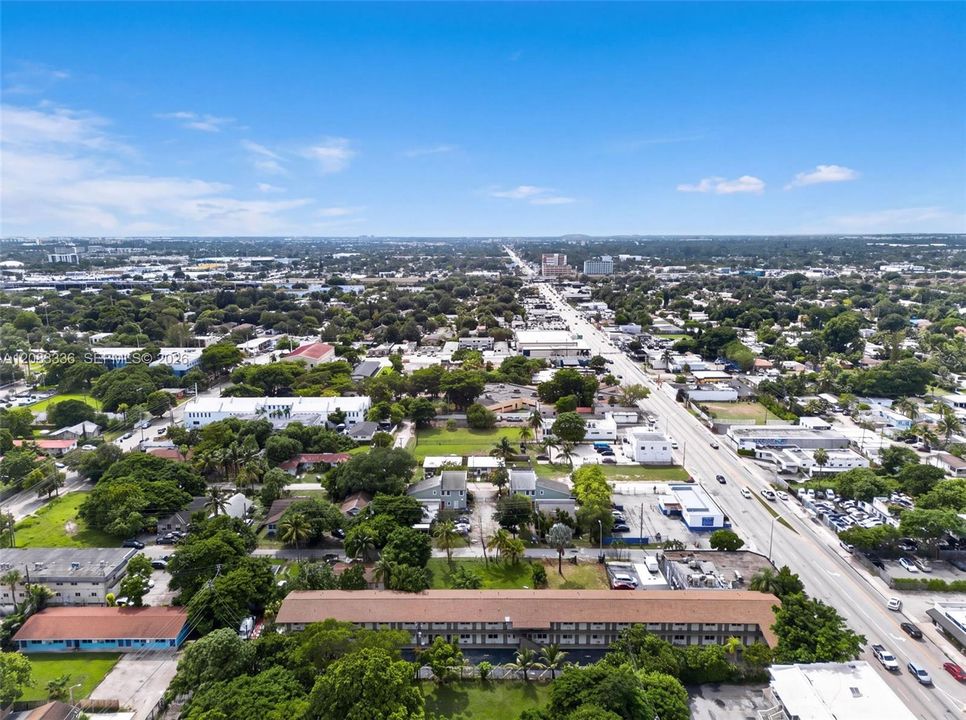 For Rent: $1,800 (1 beds, 1 baths, 462 Square Feet)