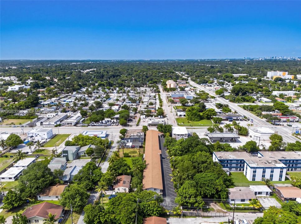 For Rent: $1,800 (1 beds, 1 baths, 462 Square Feet)