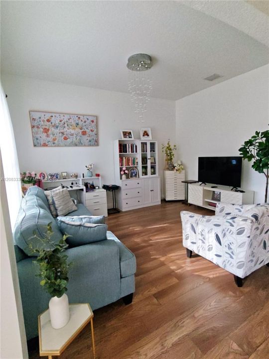 В аренду: $5,400 (3 спален, 3 ванн, 2180 Квадратных фут)