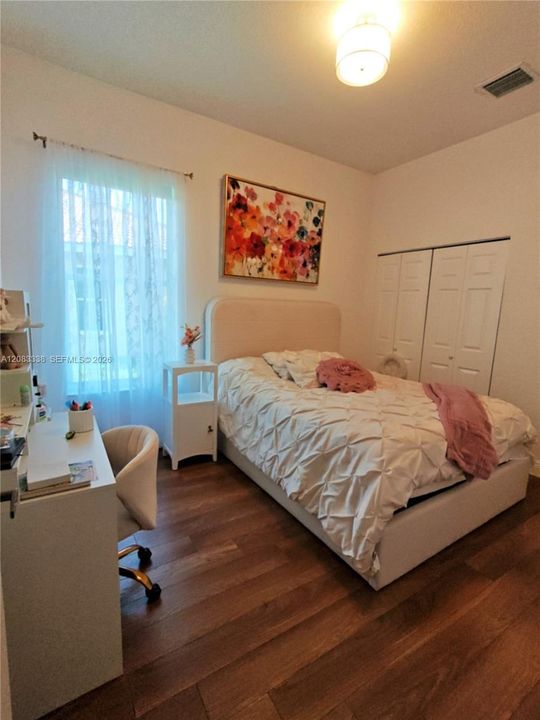 В аренду: $5,400 (3 спален, 3 ванн, 2180 Квадратных фут)