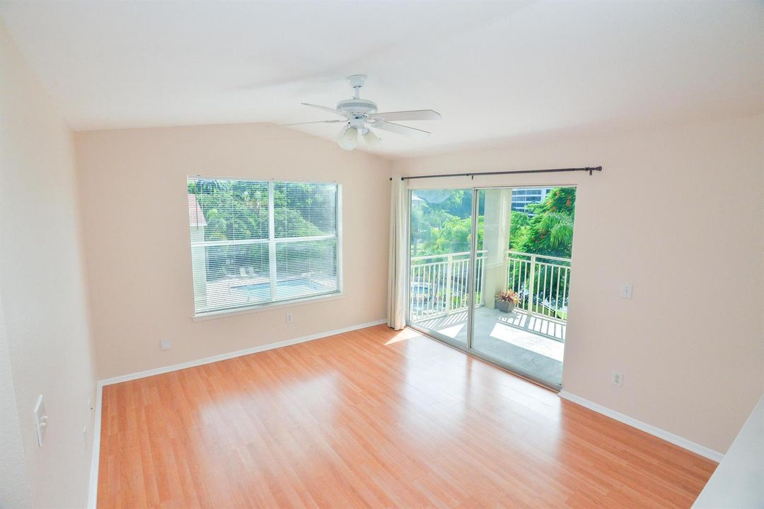 17-livingroom