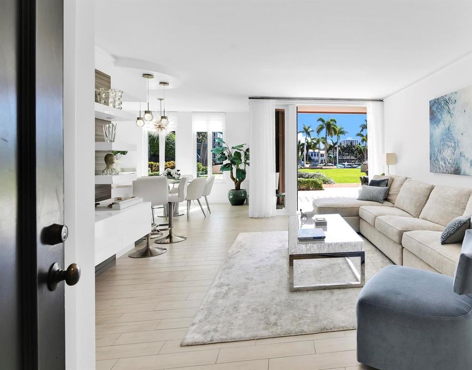 Mizner Court, 120 SE Fifth Ave, 235, Boc