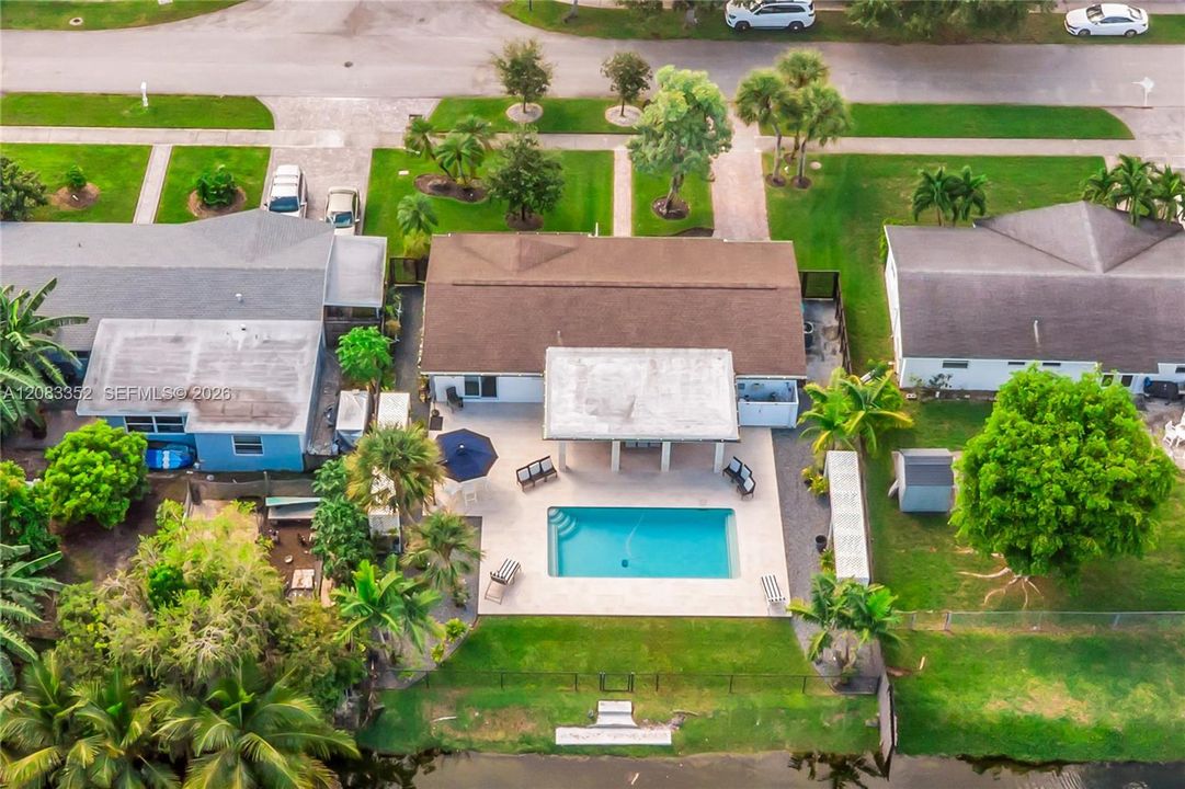 For Sale: $829,900 (3 beds, 2 baths, 1164 Square Feet)