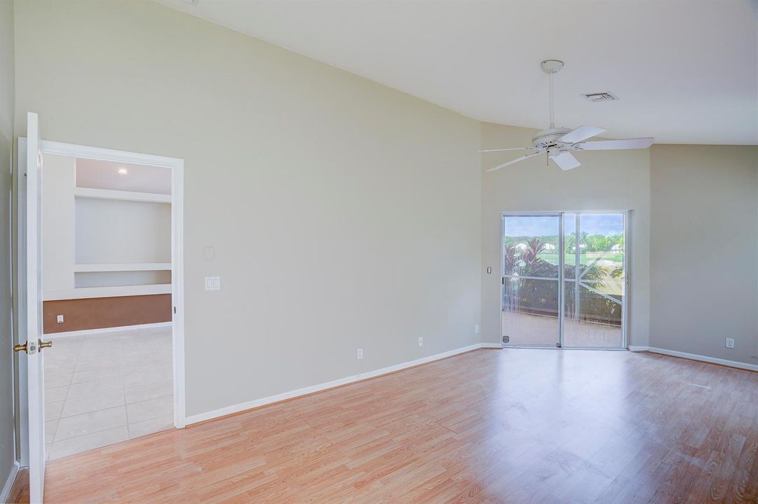 1117AvondaleCt-28