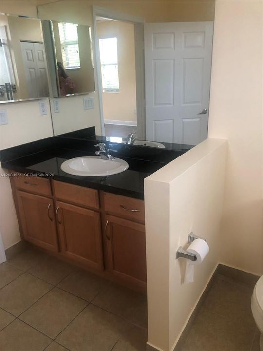 For Rent: $3,350 (3 beds, 2 baths, 1660 Square Feet)