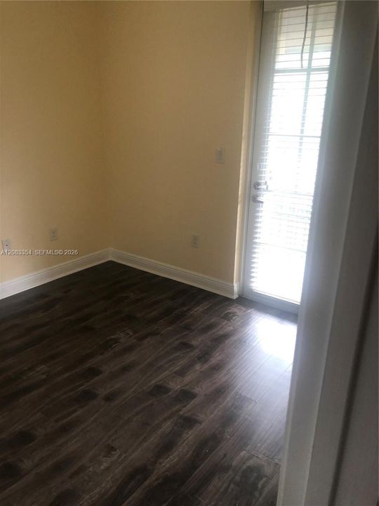 For Rent: $3,350 (3 beds, 2 baths, 1660 Square Feet)