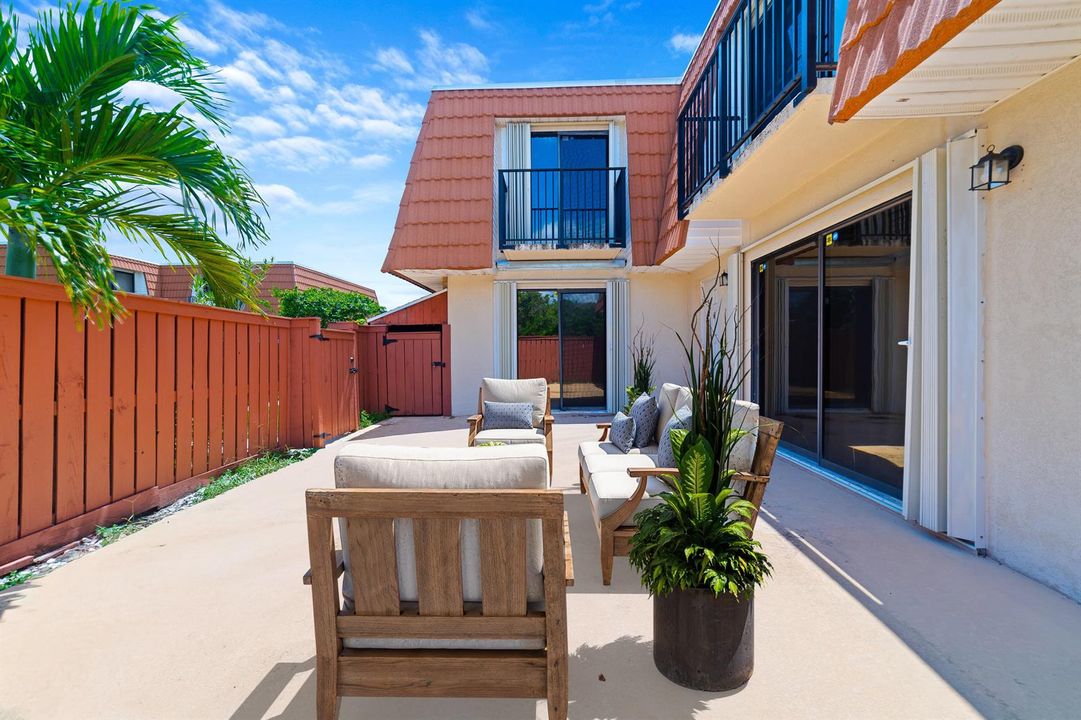 Virtually Staged Patio