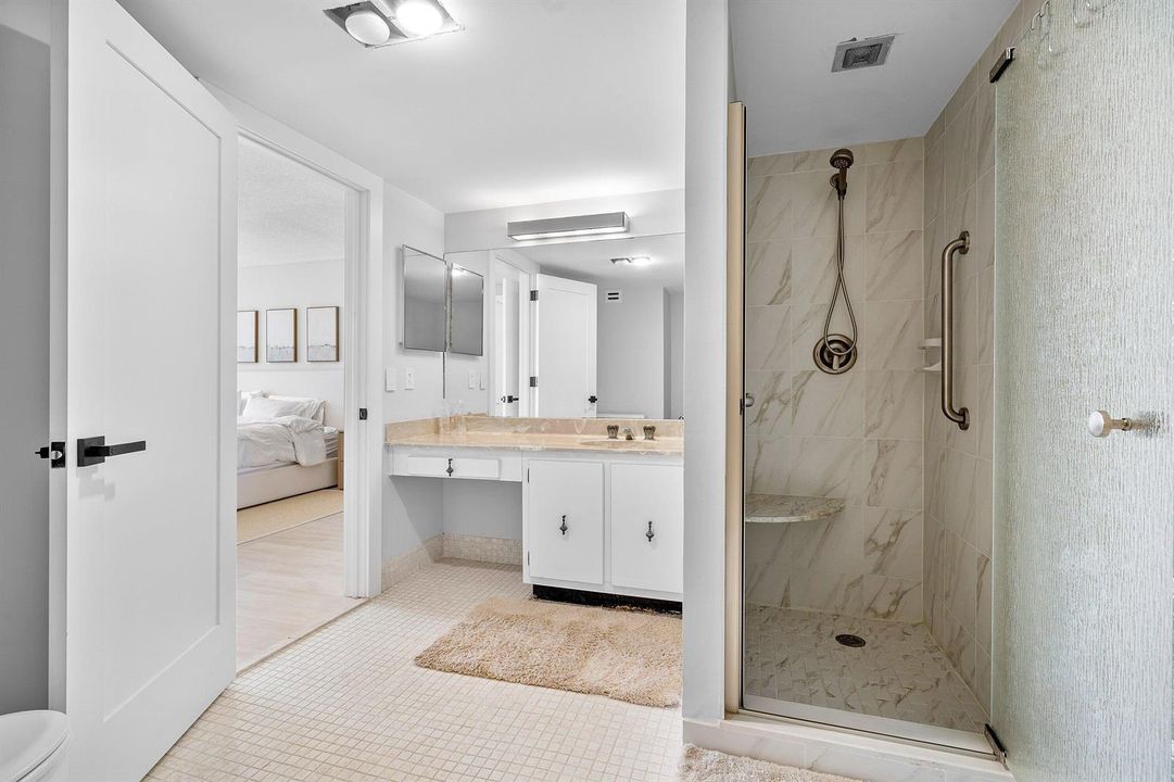 021-1701SouthFlaglerDrive-408-WestPalmBe
