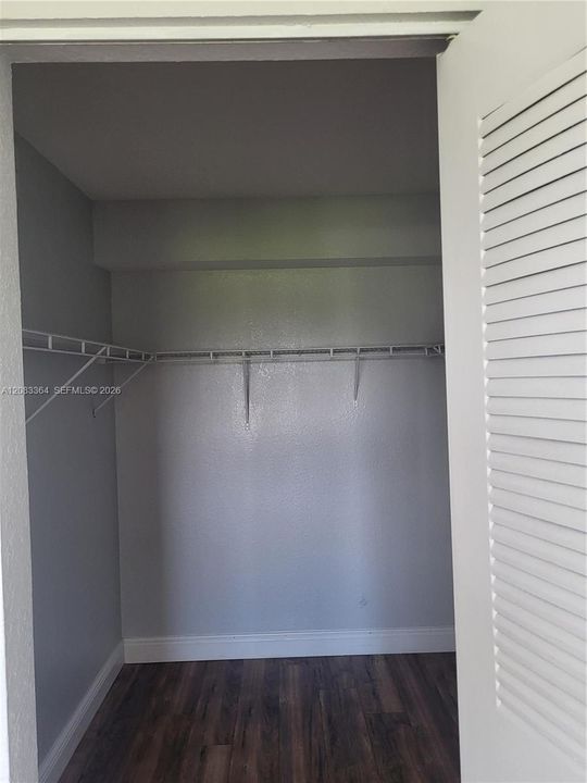 На продажу: $199,900 (3 спален, 2 ванн, 1126 Квадратных фут)