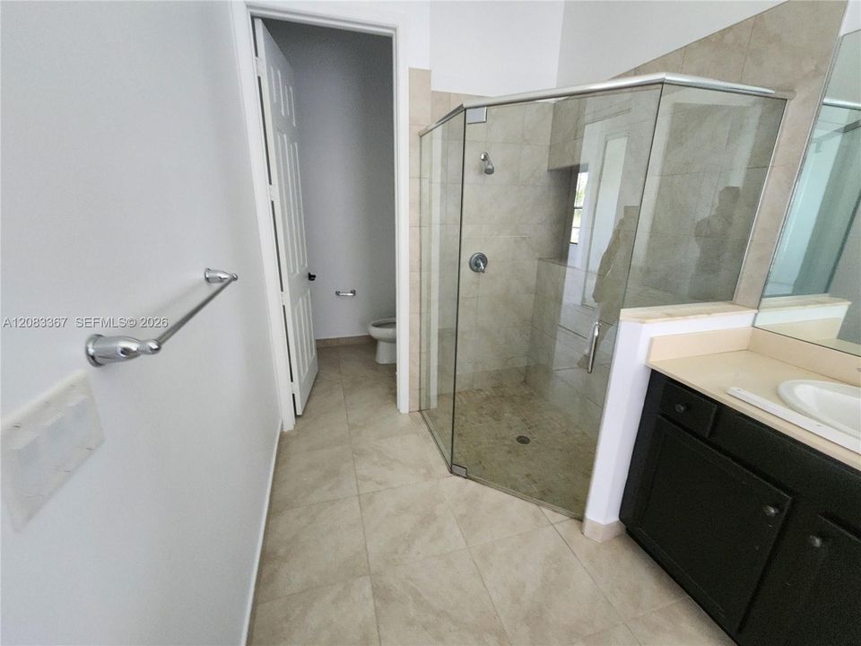 В аренду: $3,100 (4 спален, 3 ванн, 0 Квадратных фут)