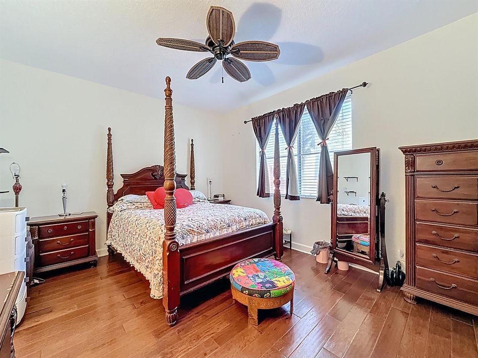 312 Bayfront Drive-56