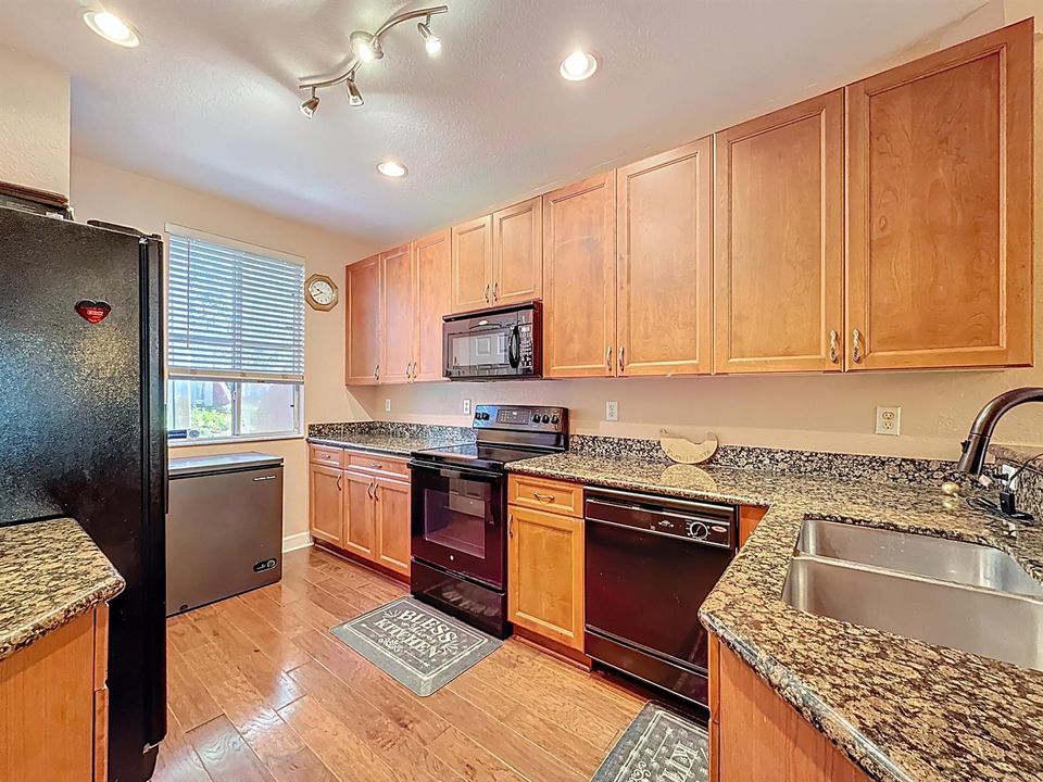 312 Bayfront Drive-21