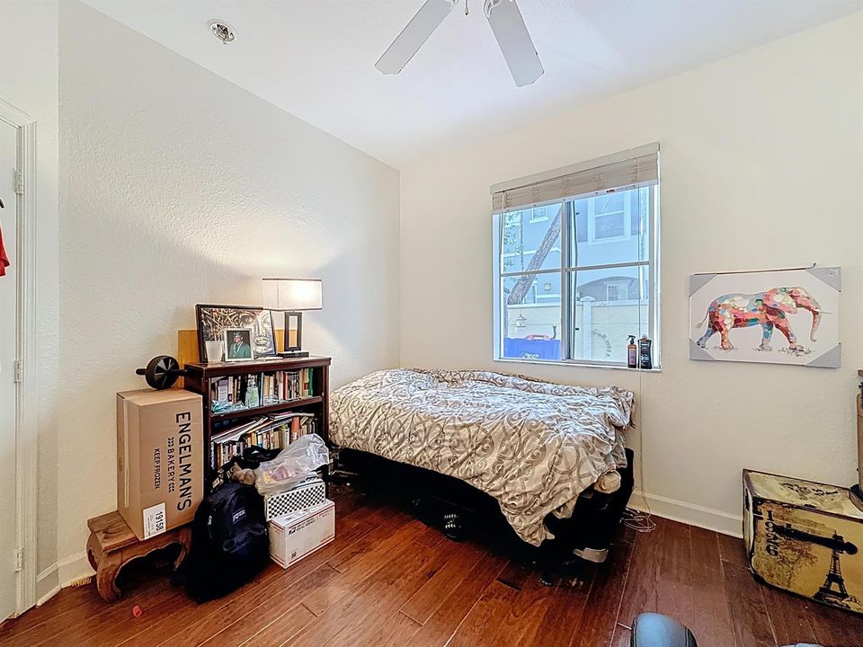 312 Bayfront Drive-50