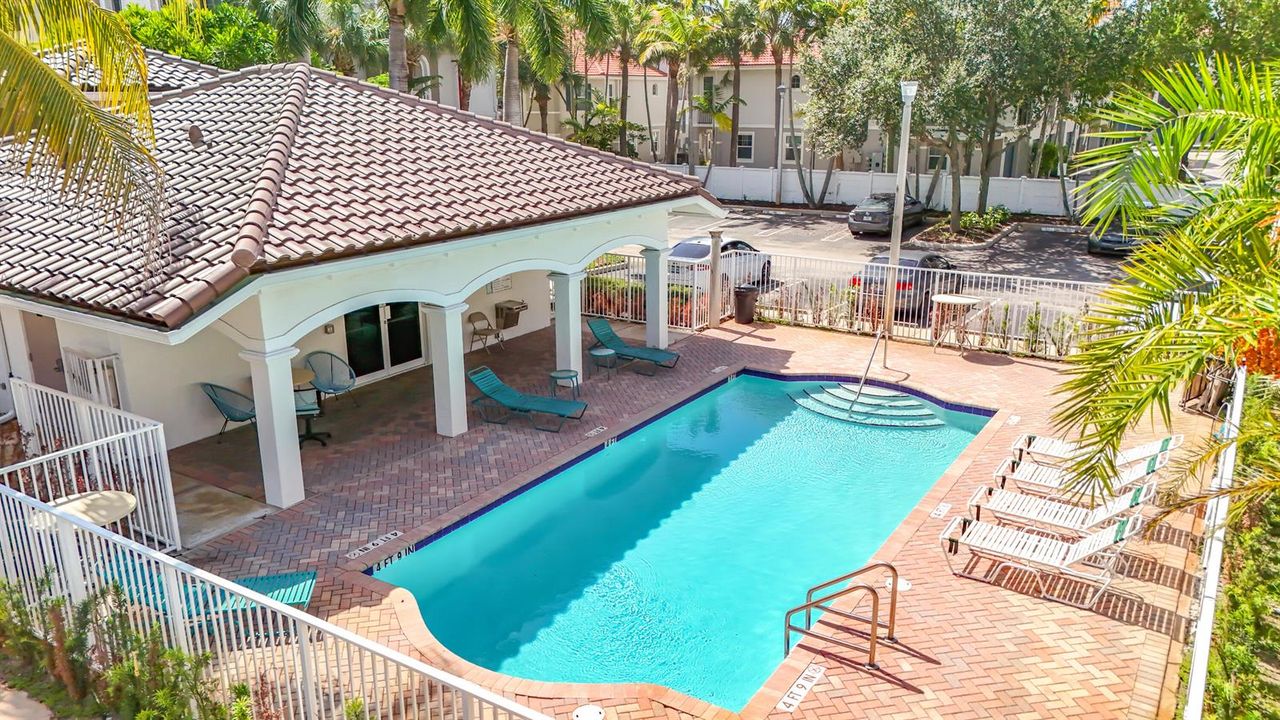 312 Bayfront Drive-23