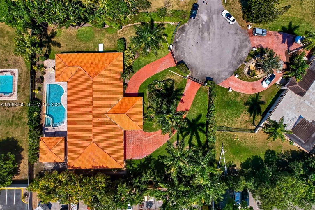 На продажу: $1,699,000 (5 спален, 4 ванн, 3622 Квадратных фут)
