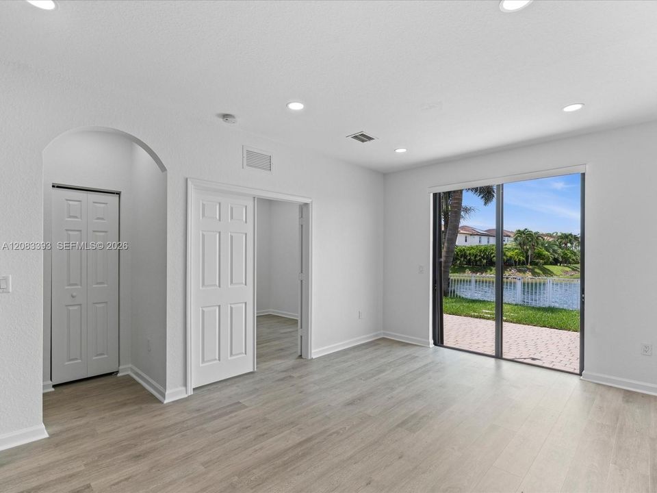 For Rent: $4,300 (4 beds, 3 baths, 1912 Square Feet)