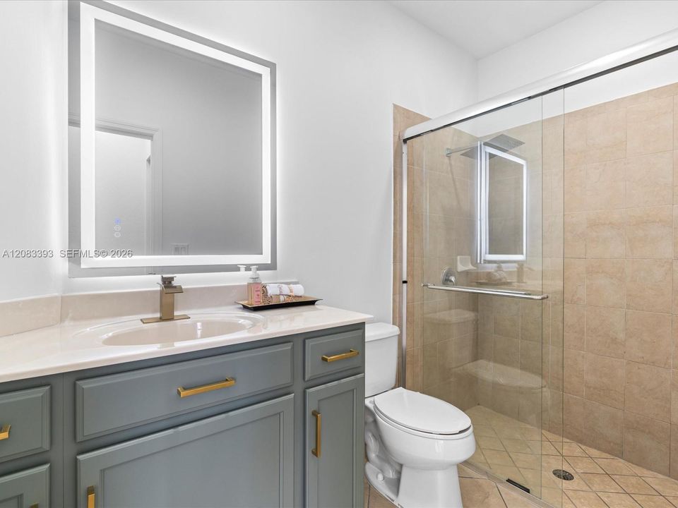 For Rent: $4,300 (4 beds, 3 baths, 1912 Square Feet)