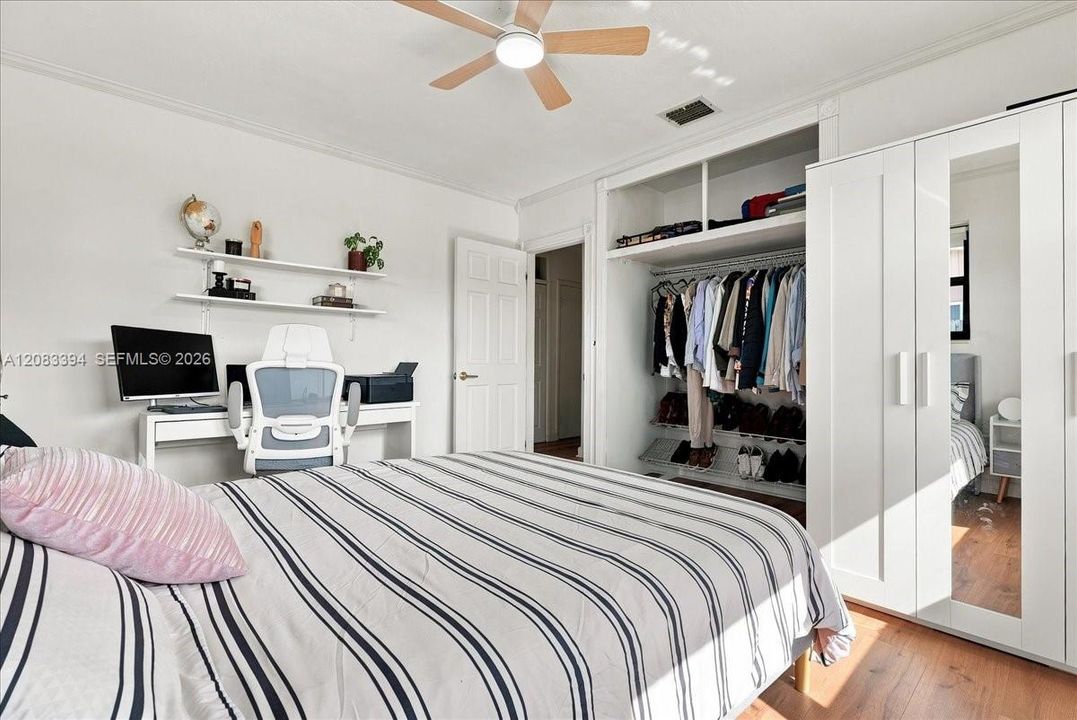 En Venta: $685,000 (3 camas, 2 baños, 1788 Pies cuadrados)
