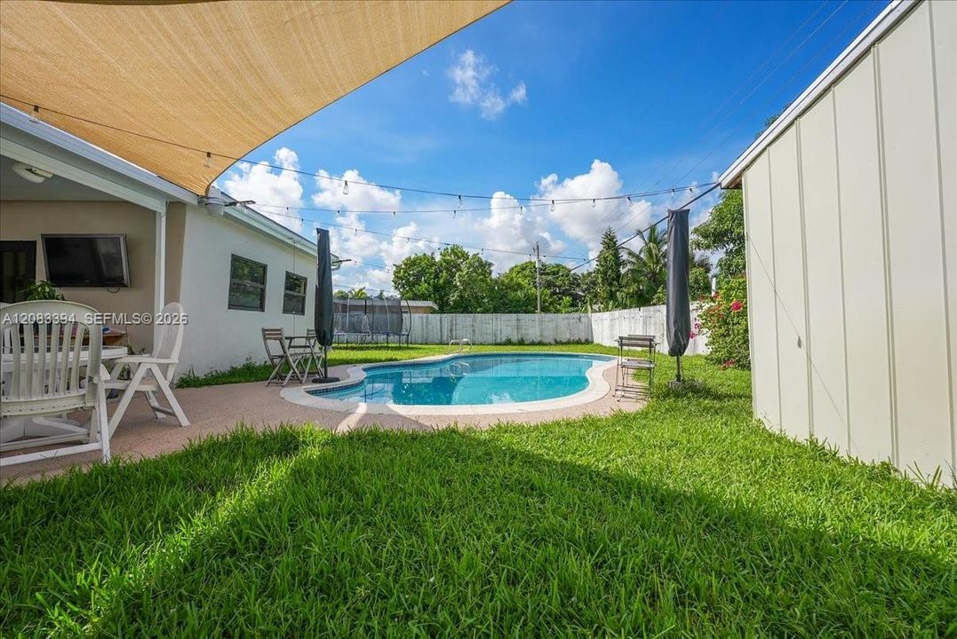 En Venta: $685,000 (3 camas, 2 baños, 1788 Pies cuadrados)