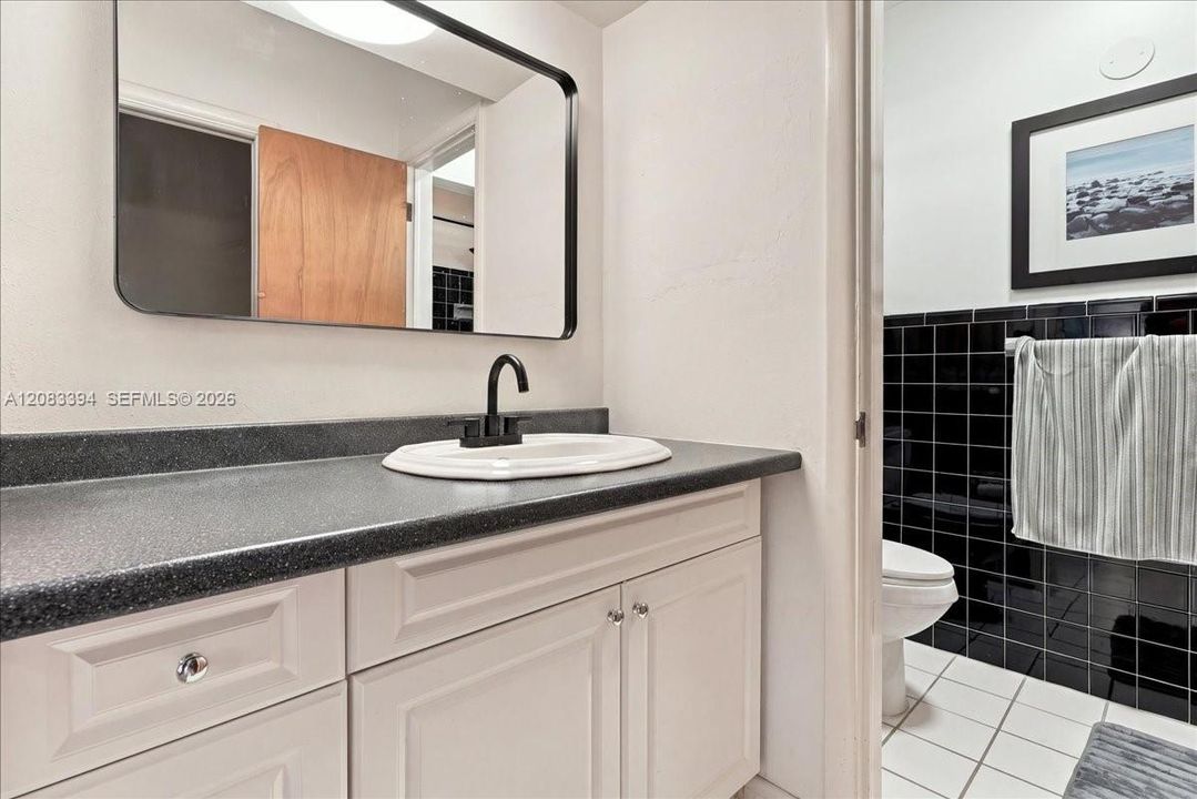 En Venta: $685,000 (3 camas, 2 baños, 1788 Pies cuadrados)