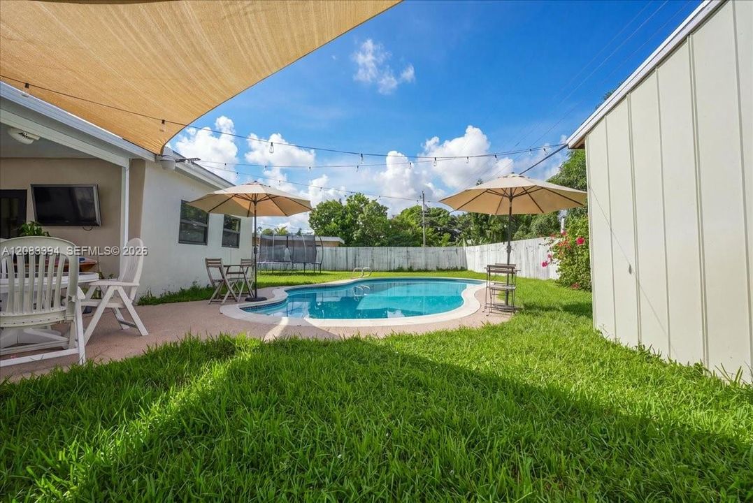 En Venta: $685,000 (3 camas, 2 baños, 1788 Pies cuadrados)