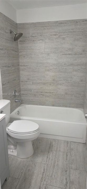 В аренду: $2,400 (3 спален, 2 ванн, 1266 Квадратных фут)