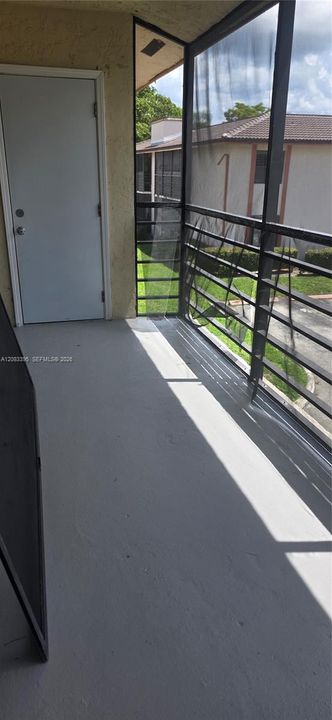 В аренду: $2,400 (3 спален, 2 ванн, 1266 Квадратных фут)