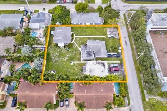 For Sale: $2,490,000 (0.40 acres)