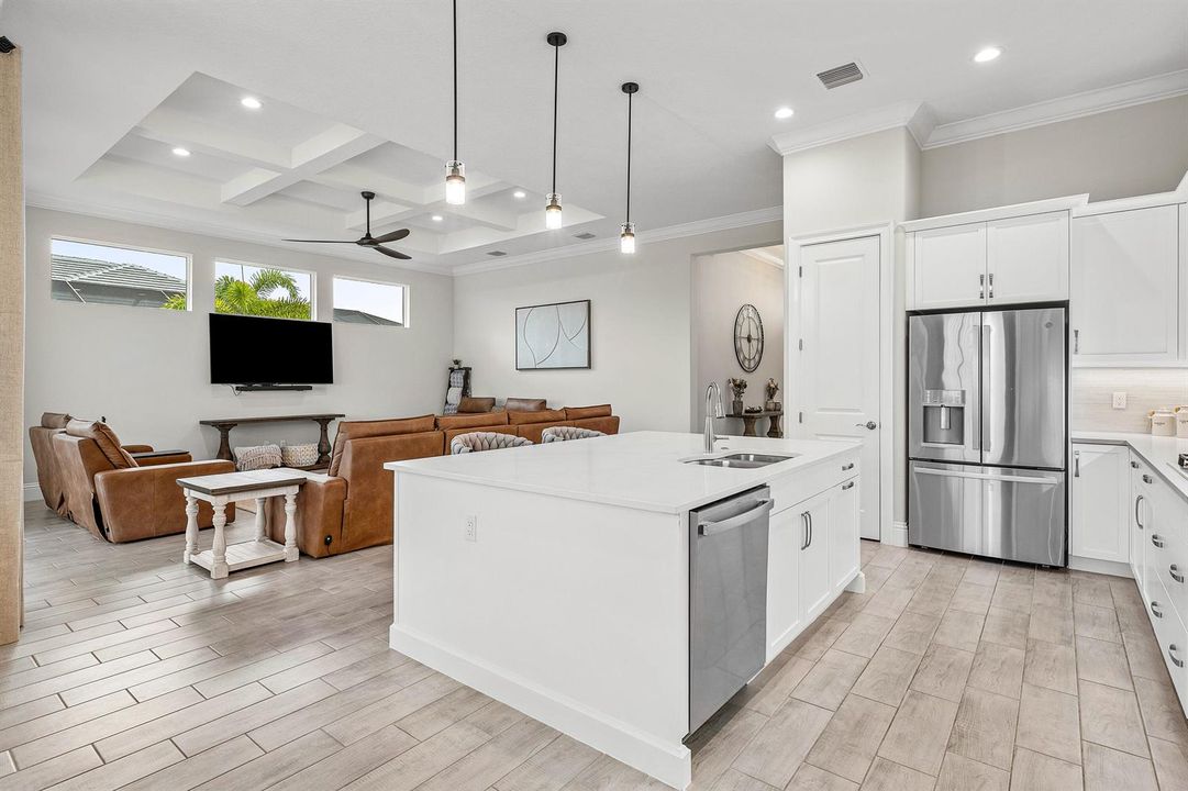 018-13977SouthwestBelterraDrive-PortStLu