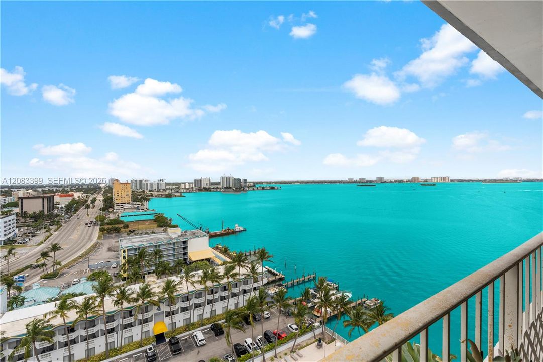 En Venta: $270,000 (1 camas, 1 baños, 940 Pies cuadrados)