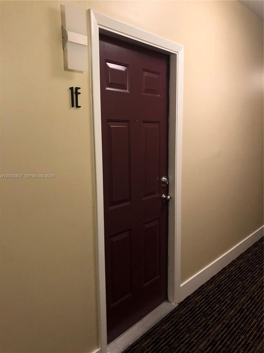 For Sale: $225,000 (1 beds, 1 baths, 540 Square Feet)