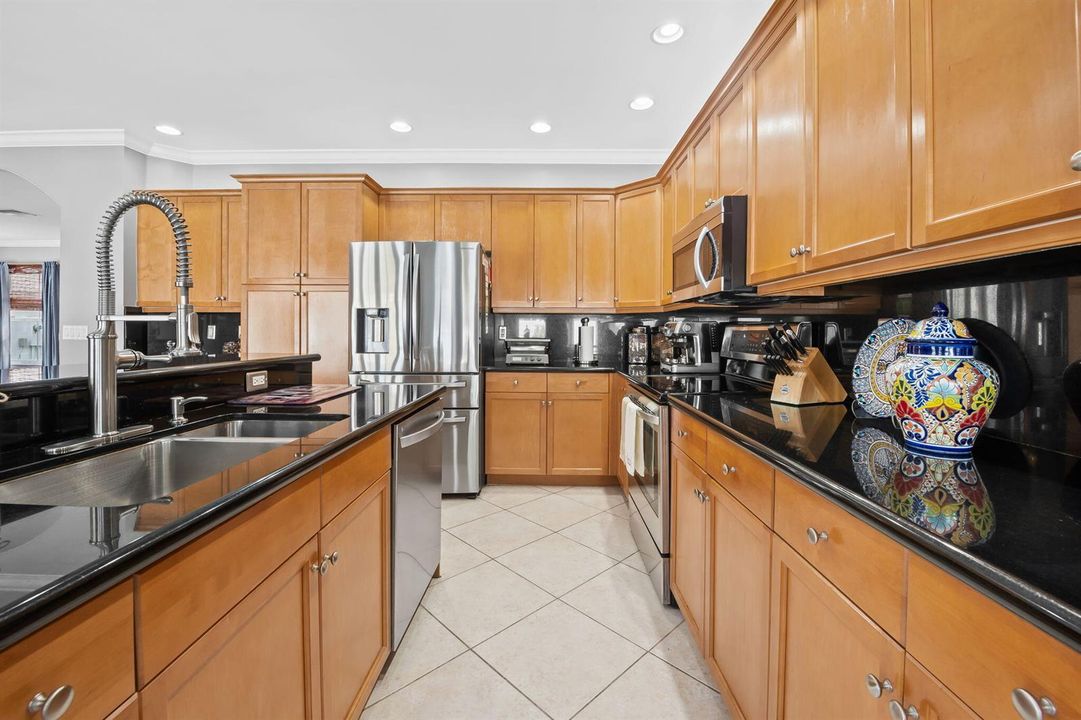 Kitchen 1