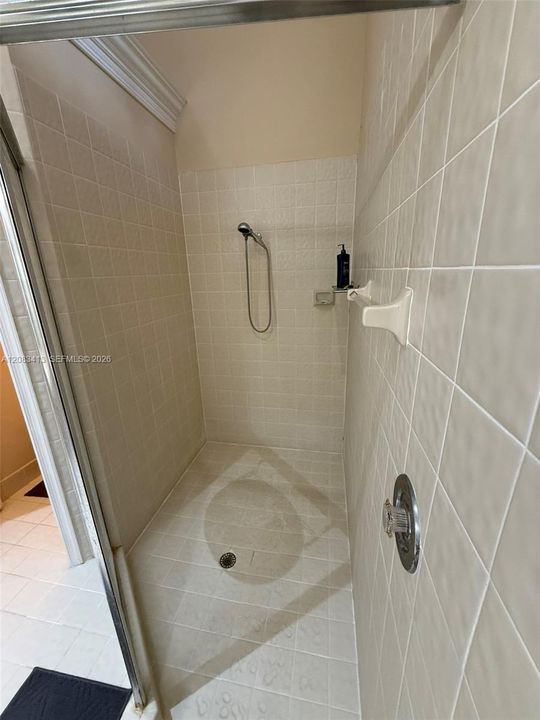 На продажу: $749,999 (3 спален, 2 ванн, 2103 Квадратных фут)