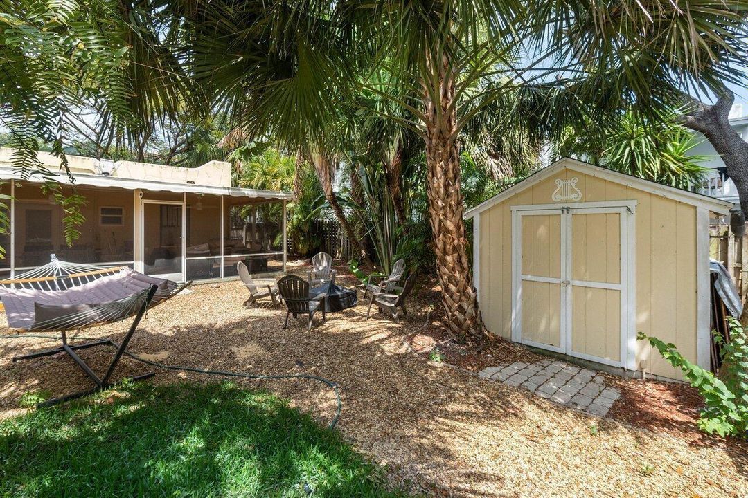 024-726NStreet-WestPalmBeach-FL-33401-SM