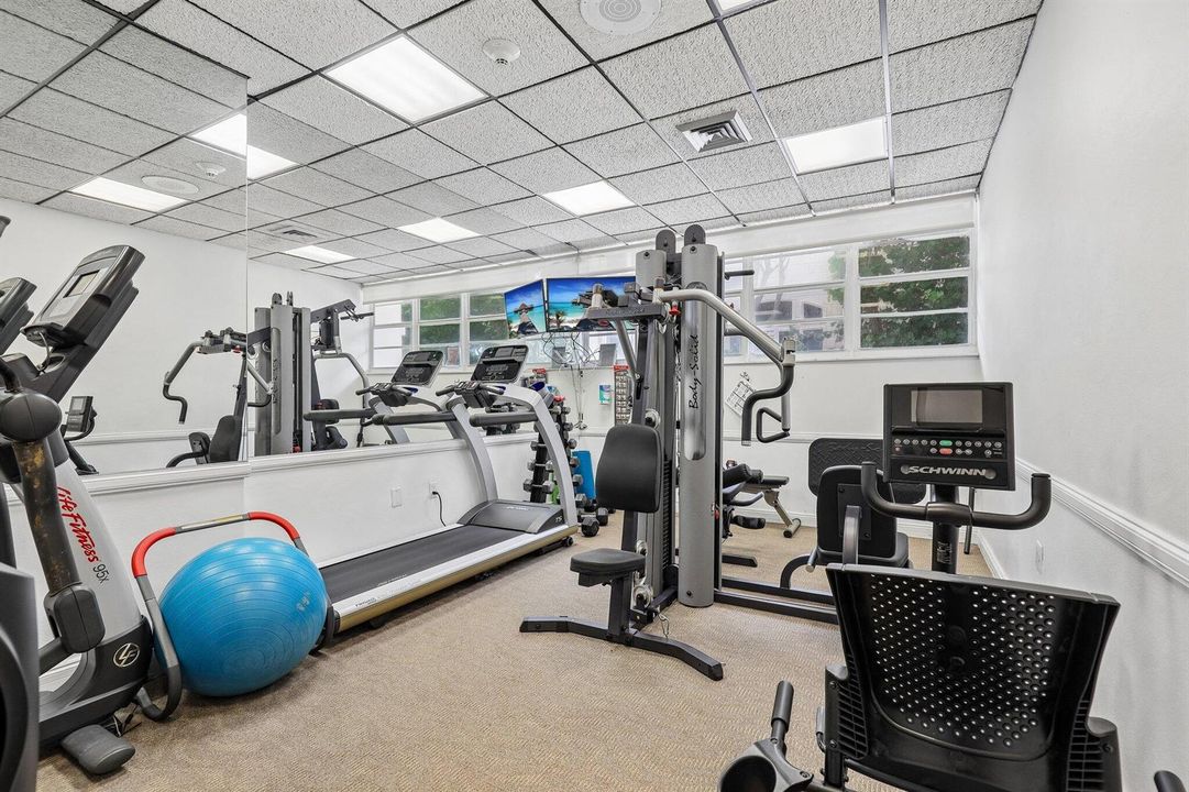 54-web-or-mls-Hillsboro Mile 607-0109-90