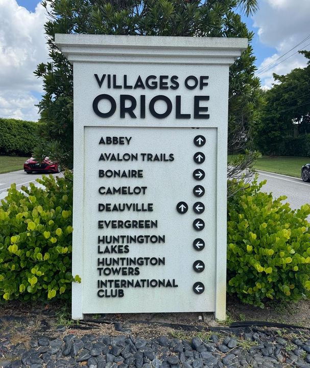 sign 001