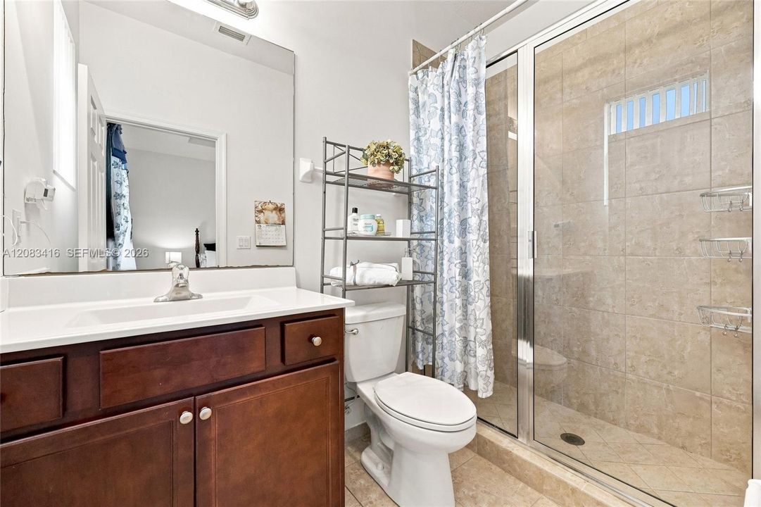 For Sale: $390,000 (3 beds, 2 baths, 1499 Square Feet)