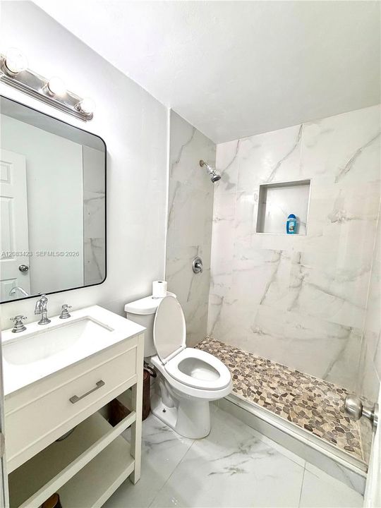 For Rent: $3,400 (3 beds, 2 baths, 720 Square Feet)