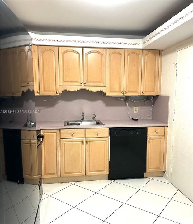 En Renta: $3,100 (2 camas, 2 baños, 1270 Pies cuadrados)