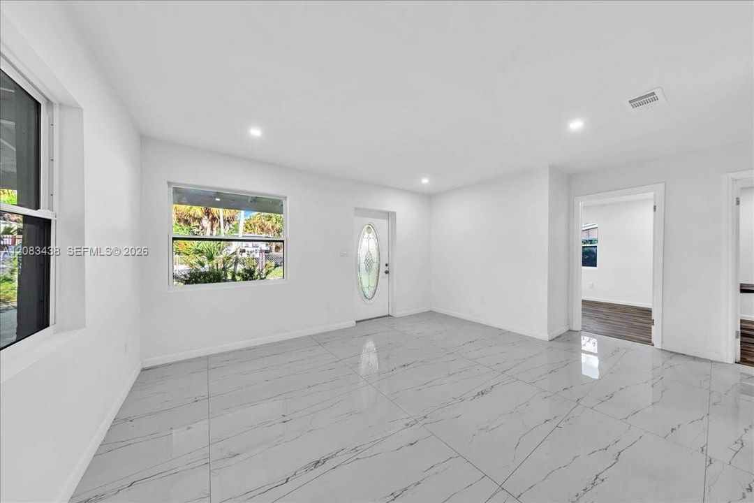 На продажу: $460,000 (3 спален, 2 ванн, 1262 Квадратных фут)