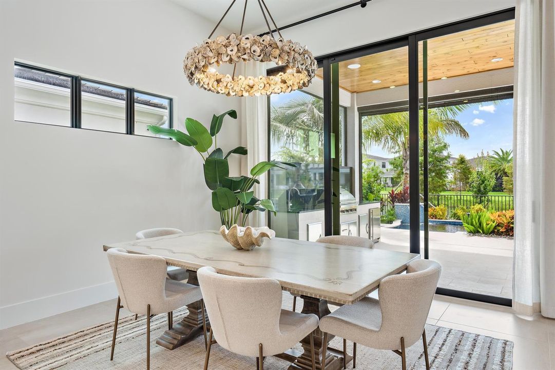Entended Dining Room