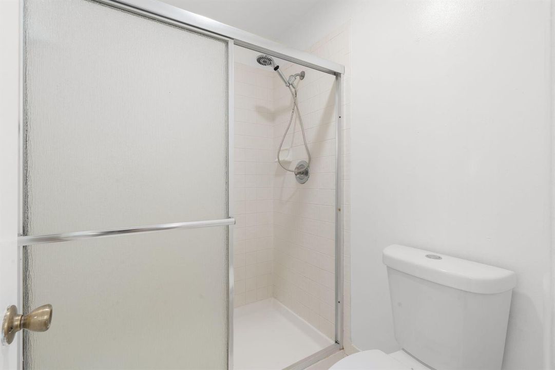 25-web-or-mls-7107 Woodmont Way, Tamarac