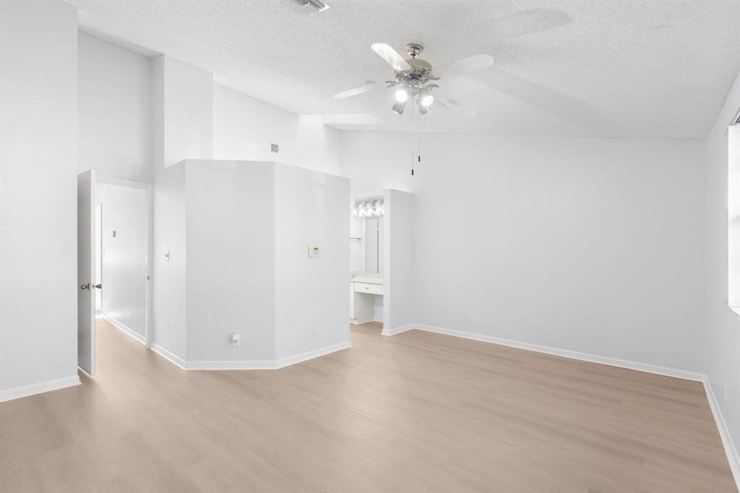 22-web-or-mls-7107 Woodmont Way, Tamarac