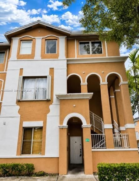 En Renta: $2,200 (2 camas, 2 baños, 1130 Pies cuadrados)